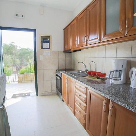 Villa Adonis Halikounas Luaran gambar