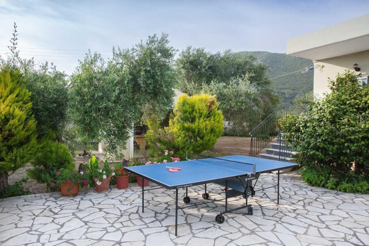 Villa Adonis Halikounas Luaran gambar